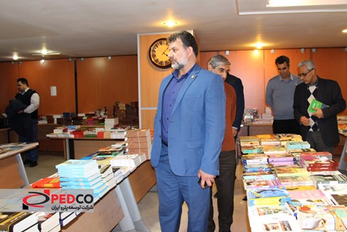 بازديد مديرعامل پترو ايران از نمايشگاه كتاب
