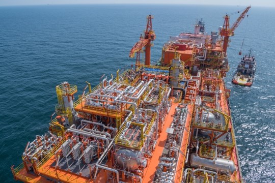 تامين و ساخت شناور فرآورشی (FPSO)
